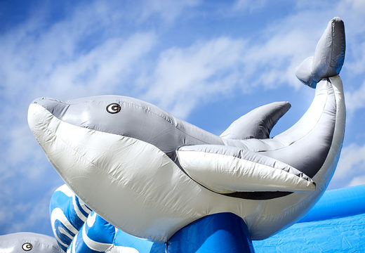 Acquistare un multigioco gonfiabile per bambini con tetto ostacoli e scivolo con il tema delfino