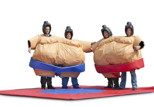Ottieni tute da sumo gemelle per grandi e piccini online. Acquista i gonfiabili da JB Gonfiabili Italia