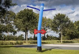 Acquista un autolavaggio gonfiabile per feste airdancers da 6 m con freccia direzionale in blu da JB Gonfiabili Italia. Ordina i pupazzi gonfiabili nei colori e nelle dimensioni standard direttamente online