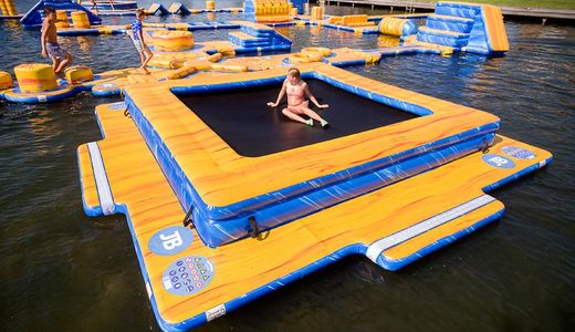 Acquistare giochi gonfiabili acquatici per mare, lago o piscina della JB Gonfiabili