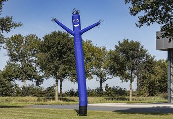 Opblaasbare skydancer in 6 of 8 meter in donkerblauw kopen bij JB Inflatables Nederland. Bestel opblaasbare airdancers in standaard kleuren en afmetingen direct online