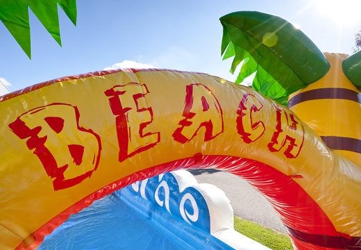 Ottieni il tuo scivolo gonfiabile lungo 18 m nella spiaggia a tema per bambini online. Ordina ora gli scivoli gonfiabili da JB Gonfiabili Italia