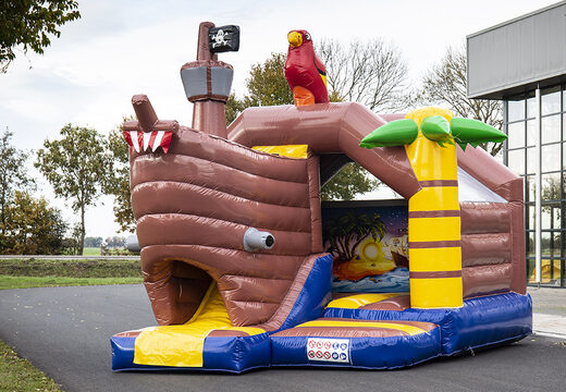 Acquista il castello gonfiabile per bambini a tema pirata con scivolo gonfiabile. Ordina ora i castelli gonfiabili con scivolo su JB Gonfiabili Italia