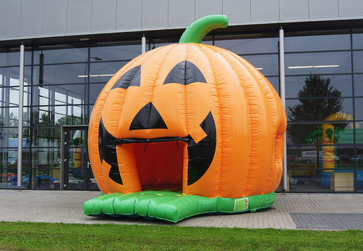 Un castello gonfiabile Round Pumpkin su misura per vari eventi in vendita. Acquista ora castello gonfiabile personalizzati su misura online su JB Gonfiabili Italia