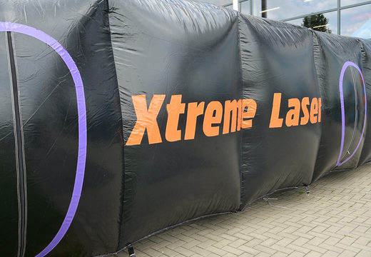 Acquista arena per tag laser X-treme gonfiabile personalizzata per grandi e piccini. Ordina ora l'arena gonfiabile online su JB Gonfiabili Italia