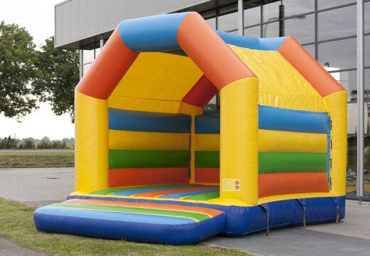 Acquista un saltarelli gonfiabili medio in colori sorprendenti per i bambini. Ordina castello gonfiabile medio online su JB Gonfiabili Italia