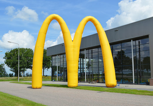 Ordina l'arco pubblicitario personalizzato di McDonald's su JB Gonfiabili Italia. Acquista archi pubblicitari gonfiabili promozionali online suJB Gonfiabili Italia