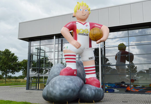 Acquista l'ingrandimento del prodotto della bambola gonfiabile FC Emmen Mascot. Ordina ora gli oggetti 3D gonfiabili online su JB Gonfiabili Italia