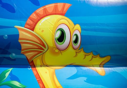 Acquista JB Bubbles castello gonfiabile aperto con gru in schiuma a tema mondo marino per bambini. Ordina i castelli gonfiabili da JB Gonfiabili Italia