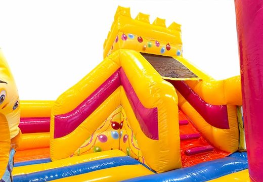 Acquista una castello gonfiabile multifunzionale per feste Funcity con scivolo per bambini. Ordina i castelli gonfiabili online su JB Gonfiabili Italia