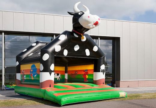 Acquista Super castello gonfiabile Cow con allegre animazioni per bambini. Ordina i castelli gonfiabili online su JB Gonfiabili Italia