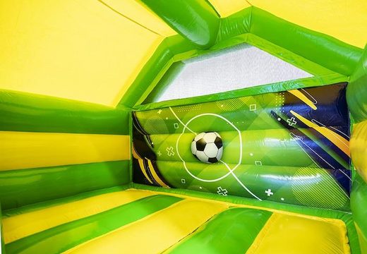 Sdraietta gonfiabile a tema calcio con scivolo in vendita per bambini