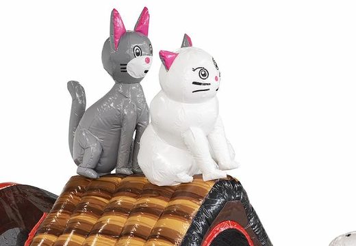 Ordina un castello gonfiabile gonfiabile con scivolo a tema animale con sopra un grosso cane per bambini