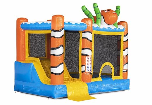Acquista un castello gonfiabile con vasca, scivolo e pesce arancione da JB Inflatables