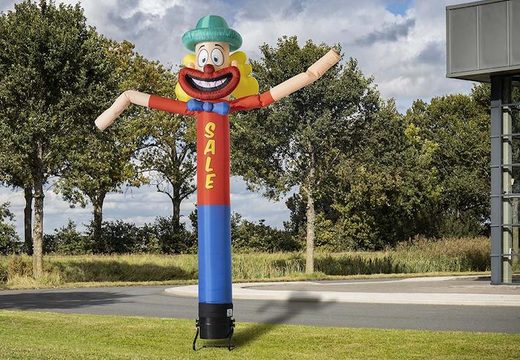 Acquista il clown da festa di airdancers da 5 m con testo di vendita su JB Gonfiabili Italia. Tutti i pupazzi gonfiabili standard vengono consegnati super velocemente
