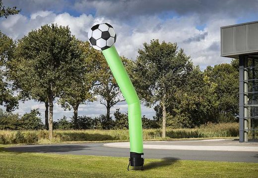 Ordina gli skydancer da 6 m con palla 3D in verde da JB Gonfiabili Italia. Acquista pupazzi gonfiabili standard per eventi sportivi