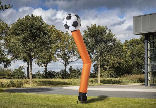 Ordina gli skytube da 6 m con palla 3d in arancione da JB Gonfiabili Italia. Acquista tubi gonfiabili standard per eventi sportivi