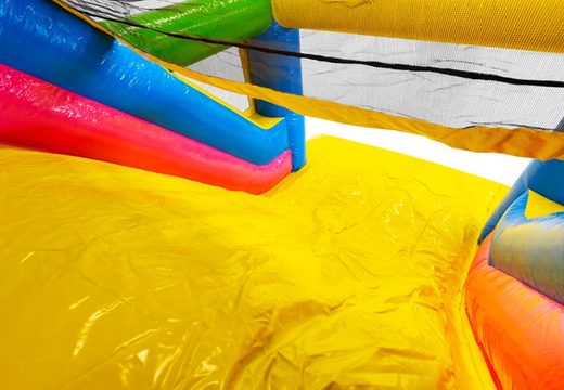 Ordina un percorso a ostacoli gonfiabile colori felici lungo 13 metri per bambini. Acquista ora i percorsi ad ostacoli gonfiabili online su JB Gonfiabili Italia
