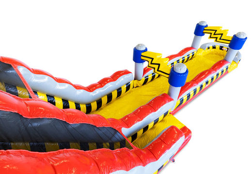 Cuscino d'aria con scivolo d'acqua in rosso, giallo e nero in vendita su JB Inflatables