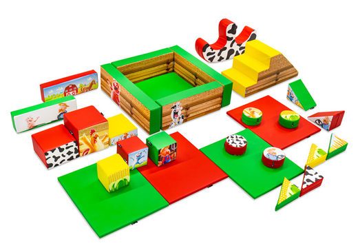 Set XXL di Softplay a tema fattoria con blocchi colorati per giocare